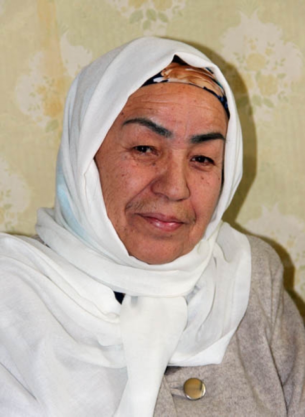 КЕЛИНЛАРИМИЗГА ИККИ ДУНЁ САОДАТИ ЁР БЎЛСИН