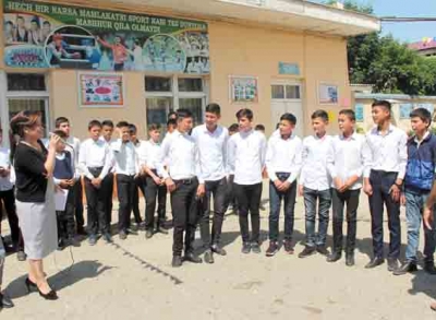 &quot;DON&#039;T WORRY, BE HAPPY&quot;(&quot;Қайғурманг, хурсанд бўлинг&quot;) тадбири ўқувчиларнинг инглиз тилида эркин мулоқот қилиш кўникмасини бойитди