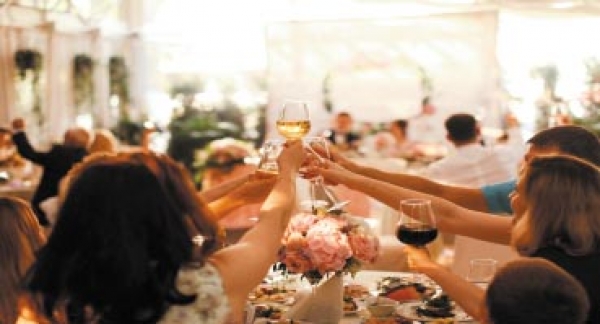 ЧОЙХОНАДАГИ АЁЛЛАР ЁХУД  ЭРКИНЛИКНИНГ ЧЕГАРАСИ  ҚАЕРДА?