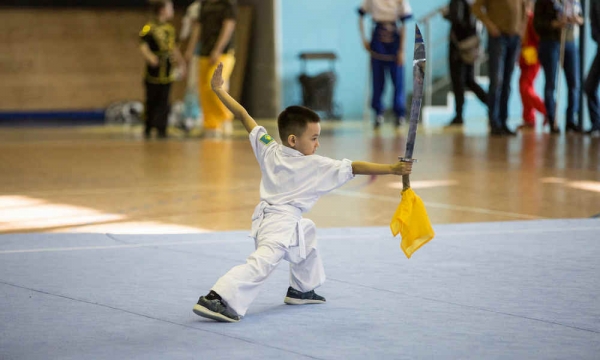 FОЛИБ ҲАМИША FОЛИБ