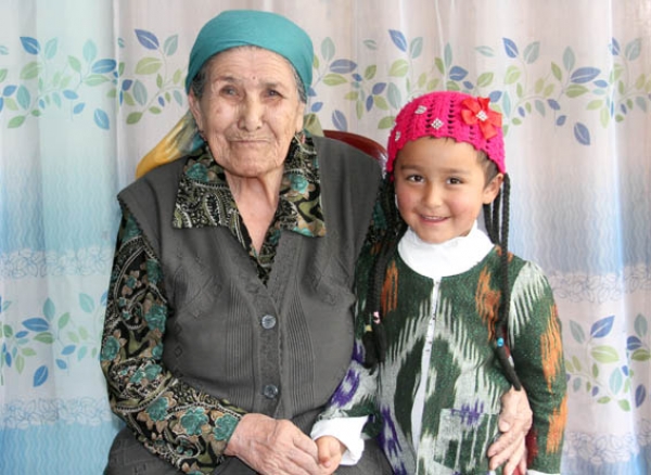 ЎЗБЕК АЁЛЛАР САБР ВА МАТОНАТ ТИМСОЛИДИР