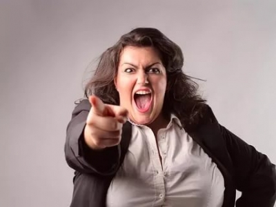 Эркакшодалик аёл кишига ярашмайди ёхуд нима учун аёллар қўполлашиб бормоқда?