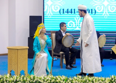 Ҳазрат Алишер Навоийга эҳтиром