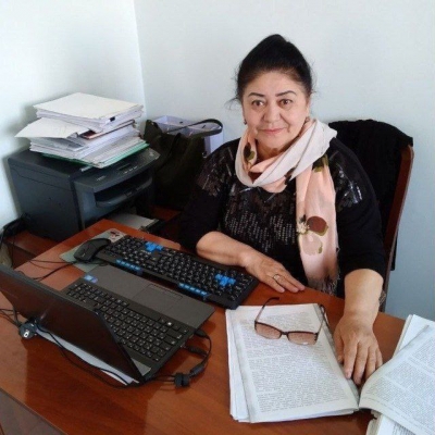 Эл ҳурматига сазовор адвокат аёл