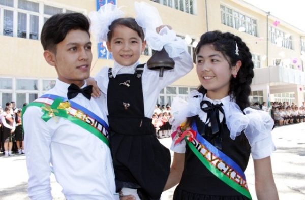 ҚАЛБГА МУҲРЛАНГАН ХОТИРАЛАР